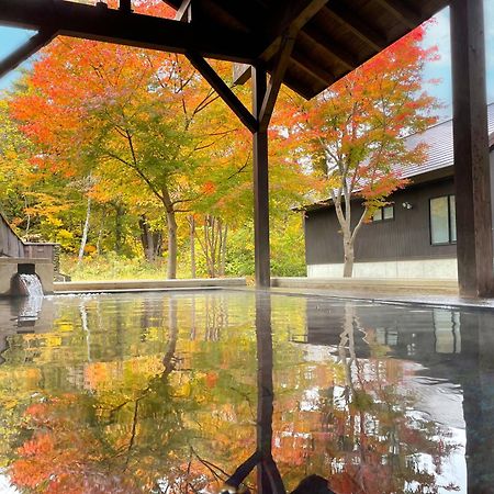 Urabandai Lake Resort Geihinkan Nekoma Rikyu Kitashiobara Exteriér fotografie