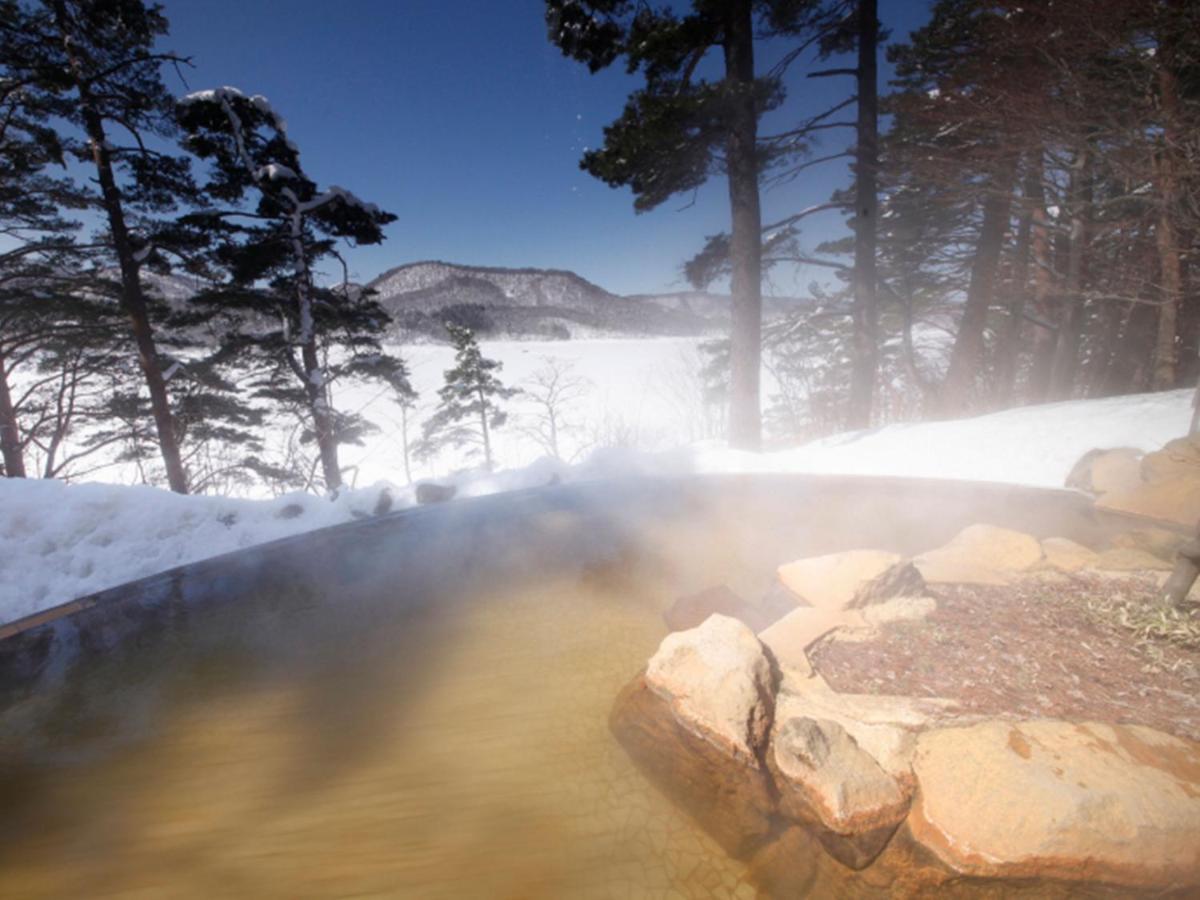 Urabandai Lake Resort Geihinkan Nekoma Rikyu Kitashiobara Exteriér fotografie