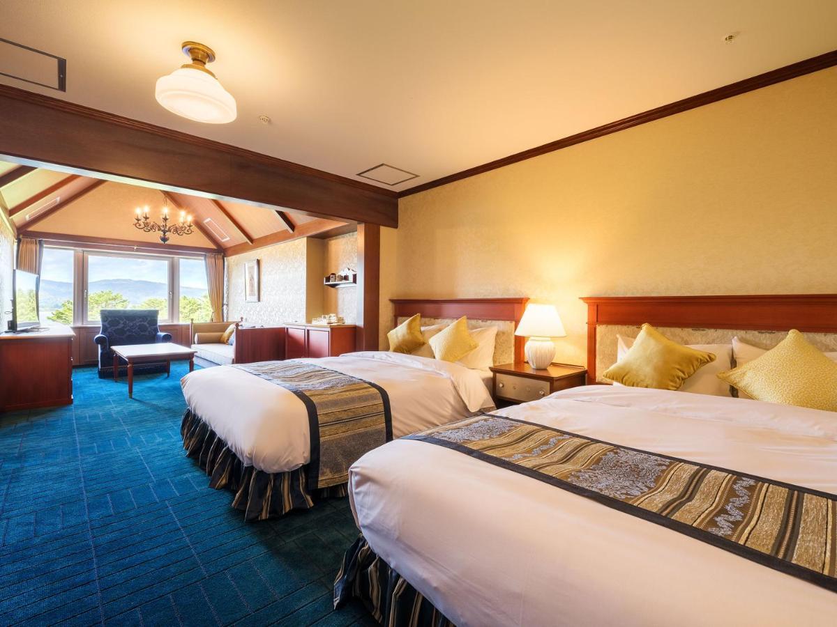 Urabandai Lake Resort Geihinkan Nekoma Rikyu Kitashiobara Exteriér fotografie